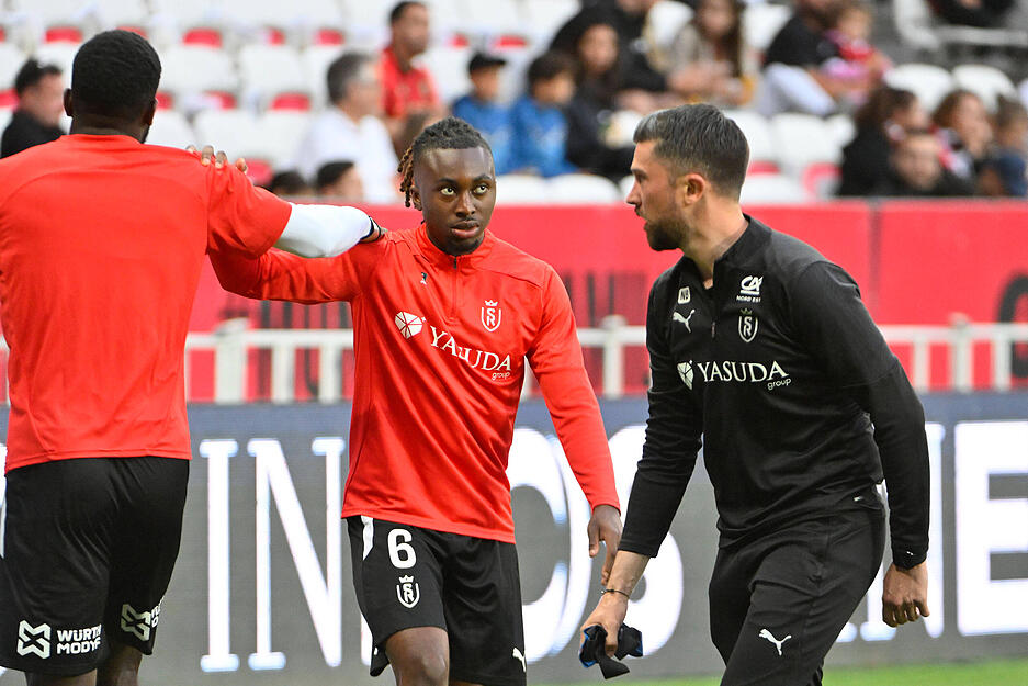 Der 19-j&auml;hrige Atangana durchlief die Akademie von Reims, soll zweikampfstark sein und ein hohes taktisches Verst&auml;ndnis besitzen.