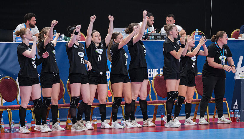 Nach dem verpassten EM-Viertelfinale durften die deutschen Juniorinnen in der Platzierungsrunde &uuml;ber einen Kantersieg gegen Portugal jubeln.