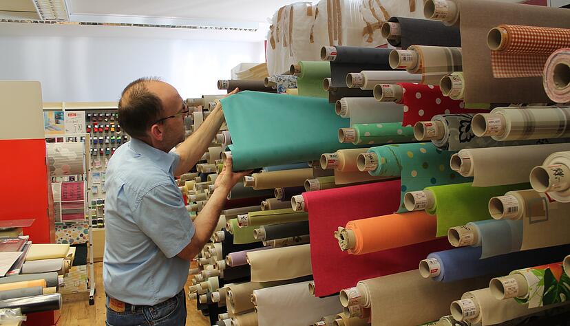 Kunstleder und andere robuste Materialen sind die Spezialit&auml;t des Wei&szlig;bacher Unternehmens Hornschuch, das inzwischen zur Continental AG geh&ouml;rt.
Foto: Archiv/Hoos