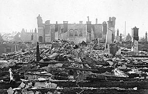 Nach einem Dachstuhlbrand am 22. Dezember 1923 lagen große Teile der JVA in Trümmern.
Foto: JVA Heilbronn