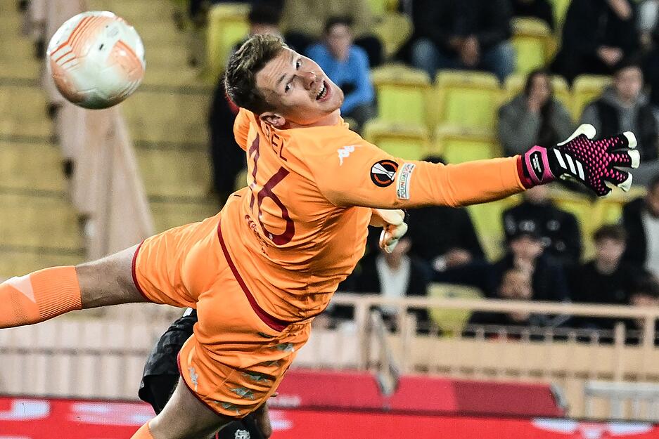Mit Leihen kennt er sich aus, denn vor dem VfB Stuttgart war Nübel in Frankreich bei AS Monaco. Mit Leihen kennt er sich aus, denn vor dem VfB Stuttgart war Nübel in Frankreich bei AS Monaco.