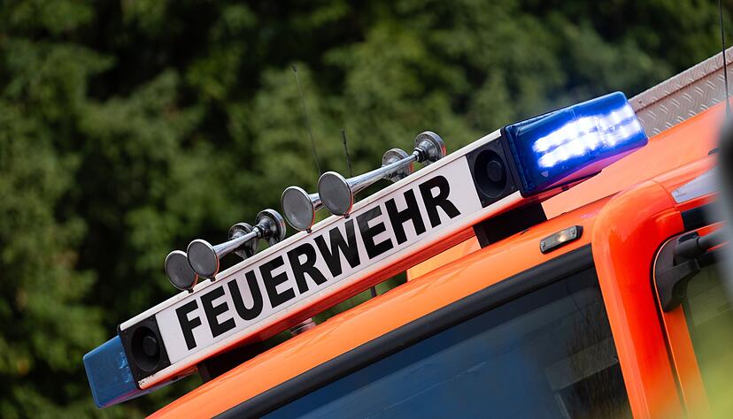Die Feuerwehr war am Freitag bei einem Brand in einer Seniorenwohnanlage im Einsatz. (Symbolbild)