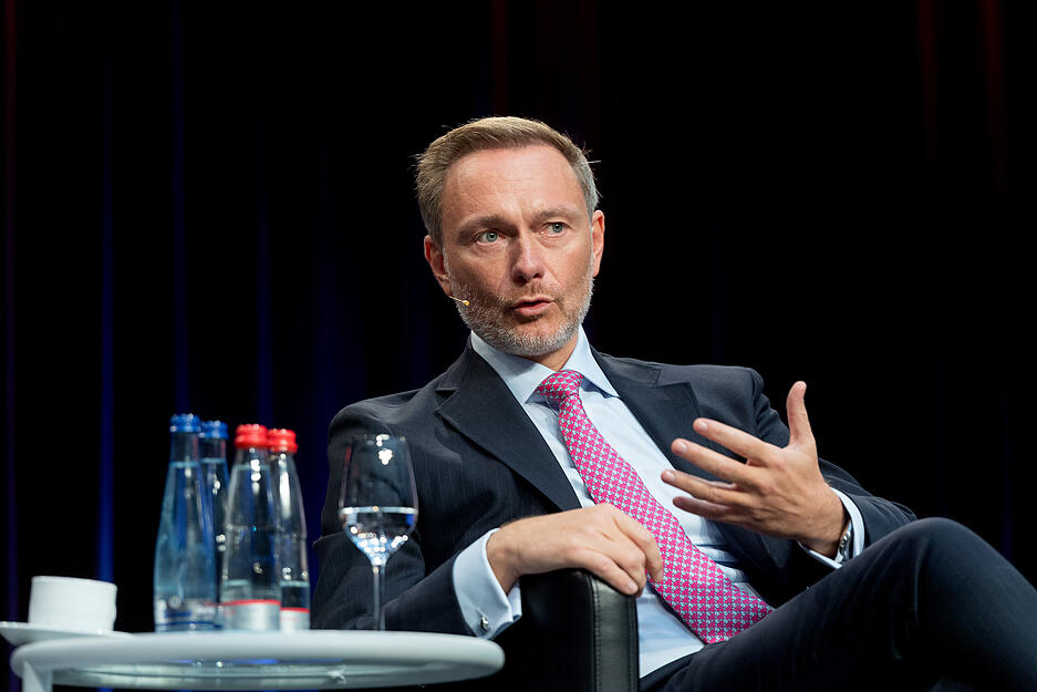 Bundesfinanzminister Christian Lindner spricht beim Stimme-Wahlcheck in Heilbronn über den Zustand der FDP.