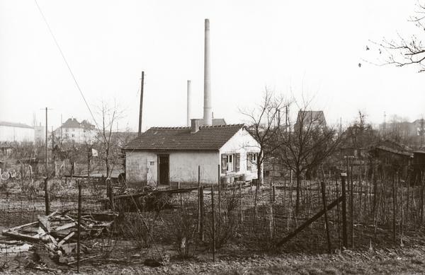 Ende der 1950er Jahre prägten beschauliche Schrebergärten das Areal zwischen dem Frankenstadion und der Badstraße. Dann kam die Firma Telefunken. Ende der 1950er Jahre prägten beschauliche Schrebergärten das Areal zwischen dem Frankenstadion und der Badstraße. Dann kam die Firma Telefunken.