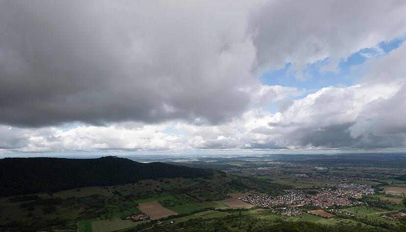 Es wird wechselhaft im Südwesten. (Archivbild) Es wird wechselhaft im Südwesten. (Archivbild)