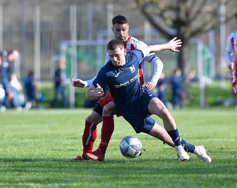 Bei der Sport-Union überwog nach dem 1:2-K.o. in der vierten Minute der Nachspielzeit dagegen die Enttäuschung. Bei der Sport-Union überwog nach dem 1:2-K.o. in der vierten Minute der Nachspielzeit dagegen die Enttäuschung.