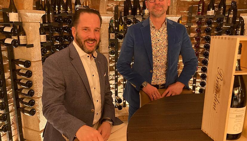 Geschäftsführer Knut Möller (links) und stv. Direktor sowie Gastronomieleiter Julian Knuth. Geschäftsführer Knut Möller (links) und stv. Direktor sowie Gastronomieleiter Julian Knuth.