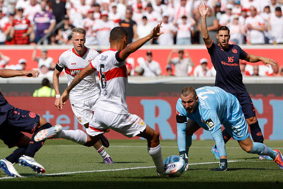 Der VfB Stuttgart war zu Beginn spielbestimmend.