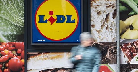 Das Landgericht Heilbronn hat eine Werbekampagne von Lidl als irref&uuml;hrend verurteilt. Das Unternehmen darf die Aktion nicht fortsetzen.