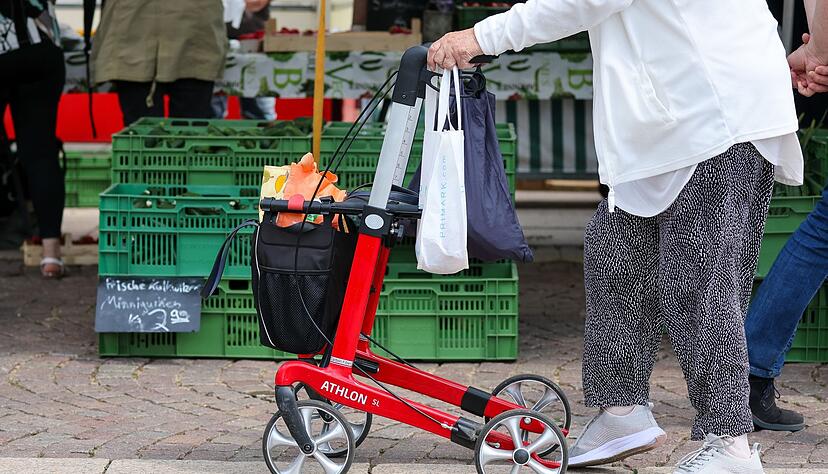 J&auml;hrliche Rentenanpassung: Auch in diesem Jahr bekommen Rentner ab dem 1. Juli deutlich mehr Geld.