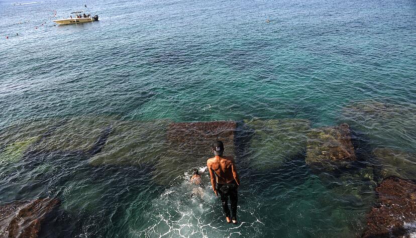 Das Wasser an den wenigen &ouml;ffentlichen Badestellen gilt als hoch verschmutzt und zum Teil gesundheitsgef&auml;hrdend.