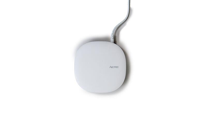 Auch unter den Top-Systemen: Das Samsung SmartThings (Platz 2) bietet gute Steuerungsmöglichkeiten. Auch unter den Top-Systemen: Das Samsung SmartThings (Platz 2) bietet gute Steuerungsmöglichkeiten.