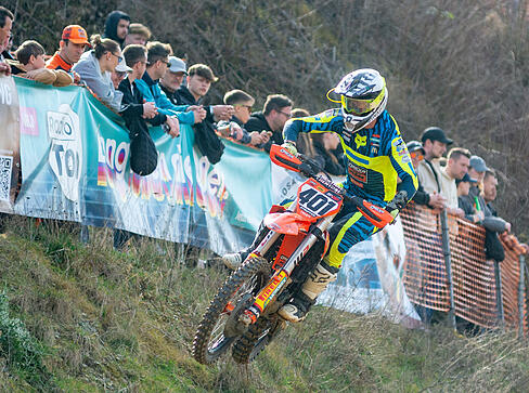Beim Winter-Motocross in Frankenbach k&auml;mpfen internationale Motocross-Fahrer um wichtige Rennsiege.