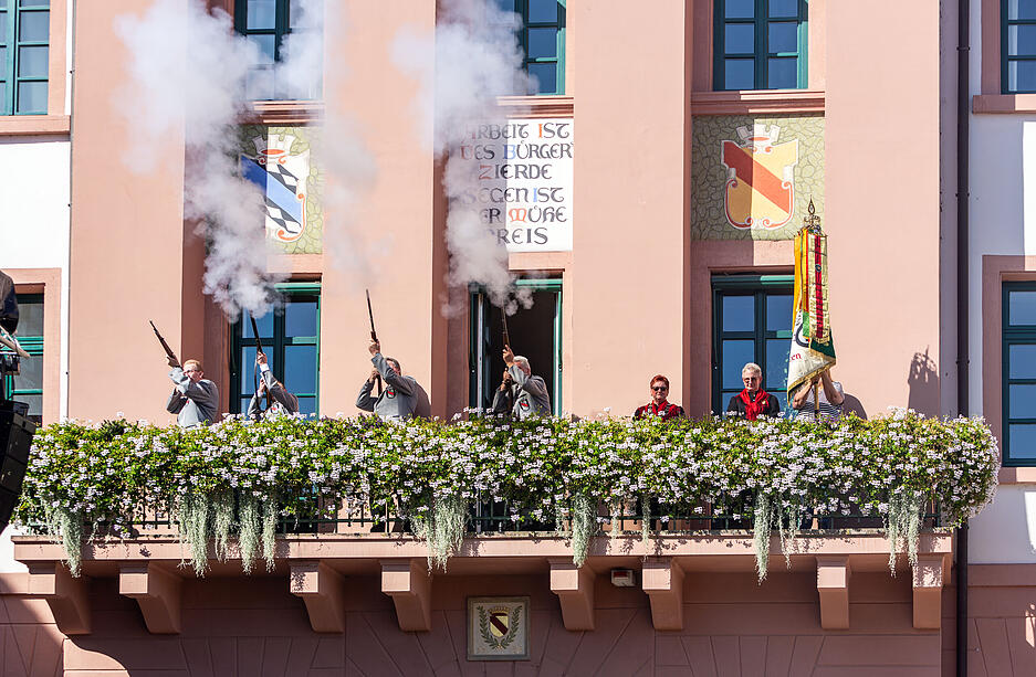 Kirchweih und verkaufsoffener Sonntag in Eppingen Kirchweih und verkaufsoffener Sonntag in Eppingen