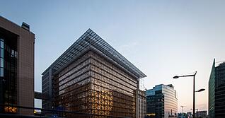 Trotz der ersten Einigung werden im Europagebäude auch in den kommenden Tagen noch schwierige Diskussionen erwartet. (Archivbild)