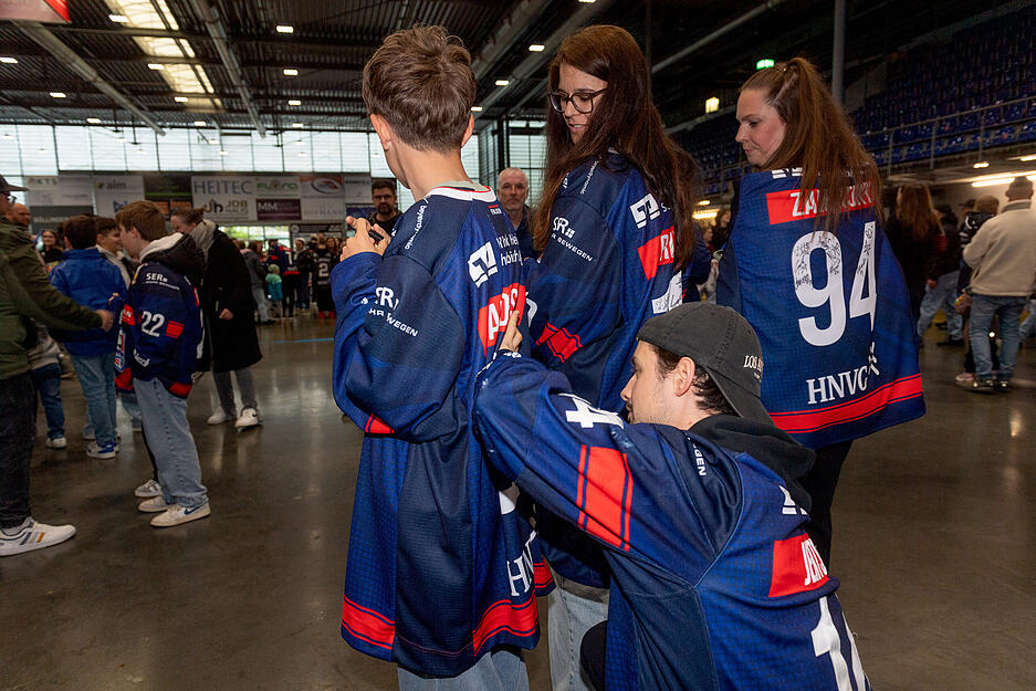 Die Heilbronner Falken wurden Meister der Oberliga Süd, schieden dann aber im Playoff-Halbfinale gegen die Hannover Scorpions aus. Nun fand die Saisonabschlussfeier statt.