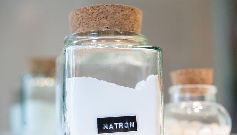 Lässt sich vielseitig im Haushalt einsetzen: Natron.