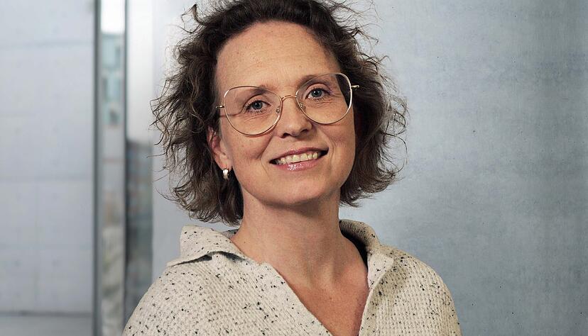 Marion Vieweg ist Projektleiterin für Nationale Klima- und Verkehrspolitik bei Agora Verkehrswende. Marion Vieweg ist Projektleiterin für Nationale Klima- und Verkehrspolitik bei Agora Verkehrswende.