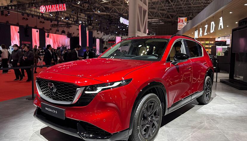 Mazda hat auf der Japan Mobility Show die dritte Generation des CX-5 enthüllt. Mazda hat auf der Japan Mobility Show die dritte Generation des CX-5 enthüllt.
