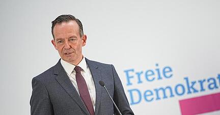 Volker Wissing, Generalsekretär der FDP, spricht bei einem Pressestatement.