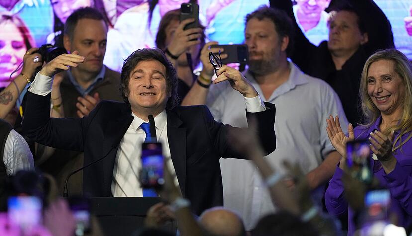 Der Jubel nach dem Sieg: Die Partei von Argentiniens Pr&auml;sidenten Milei konnte bei der Kongresswahl zahlreiche Mandate hinzugewinnen.