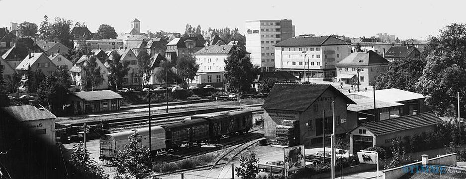 1970: Blick von der Happelstraße auf das Heilbronner Südbahnhof-Gelände.