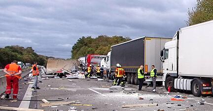 Wenn es gekracht hat, z&auml;hlt f&uuml;r die Rettungskr&auml;fte jede Minute. Doch nicht immer wird die Wehr mit dem k&uuml;rzesten Anfahrtsweg alarmiert.
Foto: Freiwillige Feuerwehr Bad Rappenau