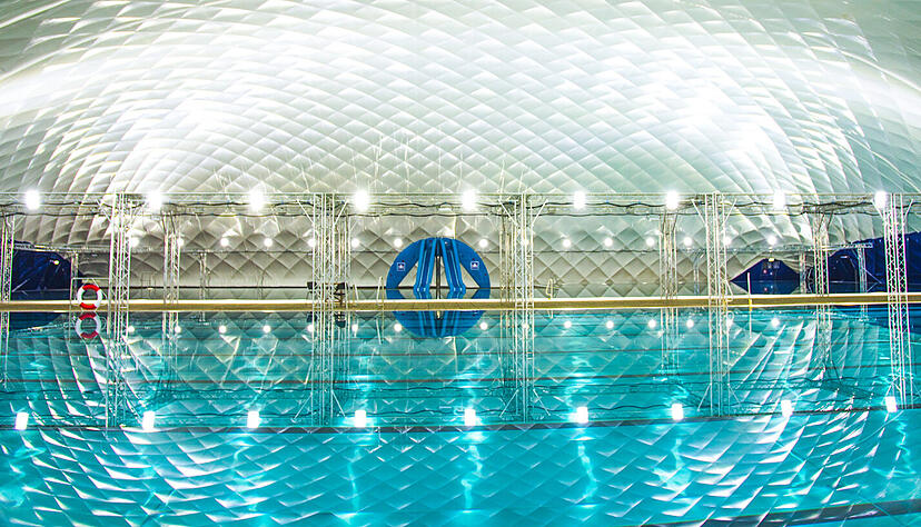 Mit einer sogenannten Traglufthalle für die Neckarhalde könnte das Freibad ganzjährig genutzt werden.