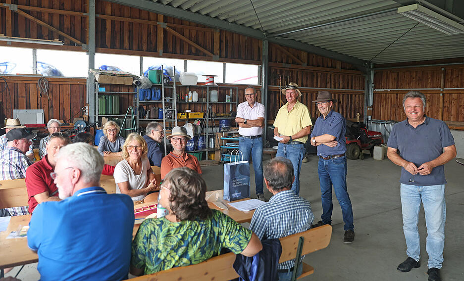 Vom Holzmodell bis zum Ultraleichtflugzeug. Die Fliegergruppe Heilbronn zeigt, wie’s geht. Vom Holzmodell bis zum Ultraleichtflugzeug. Die Fliegergruppe Heilbronn zeigt, wie’s geht.