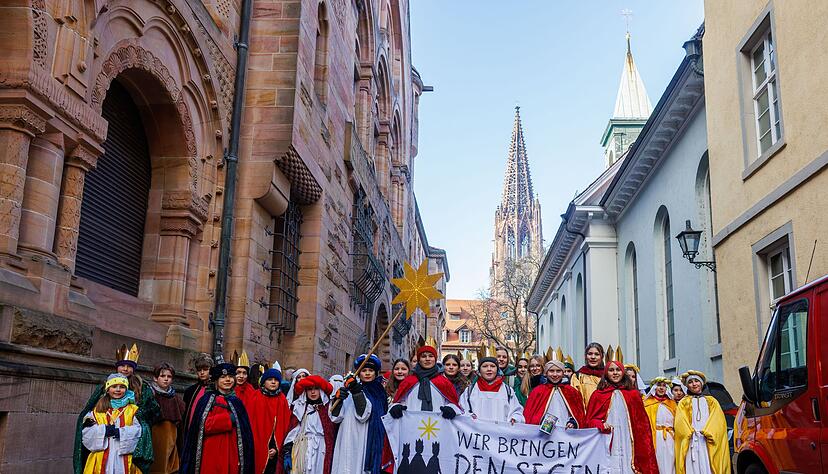 Das  Motto der Sternsingeraktion in diesem Jahr lautet &laquo;Schule statt Fabrik &ndash; Sternsingen gegen Kinderarbeit&raquo;.
