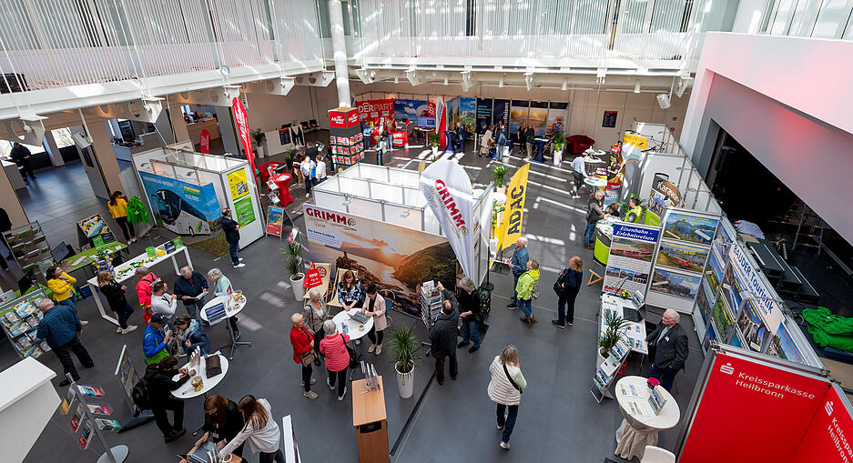 Am Samstag und Sonntag, 5. und 6. April, stehen bei der siebten Auflage der Veranstaltung in der Kreissparkasse Heilbronn „Unter der Pyramide“ attraktive Urlaubsziele und Ausflugsmöglichkeiten im Fokus. Am Samstag und Sonntag, 5. und 6. April, stehen bei der siebten Auflage der Veranstaltung in der Kreissparkasse Heilbronn „Unter der Pyramide“ attraktive Urlaubsziele und Ausflugsmöglichkeiten im Fokus.