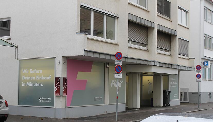 Der Hub, also der Lager-Standort, des Lebensmittel-Lieferdienstes Flink ist in der Heilbronner Titotstraße.