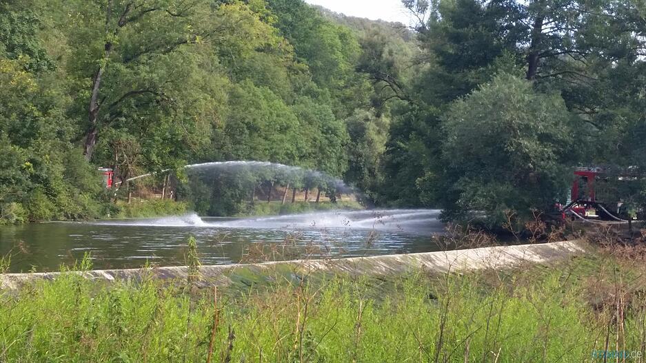 Kontaminiertes Jagstwasser wird abgepumpt | 25.08.