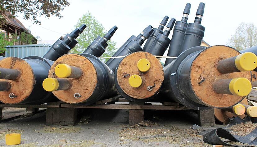 Fernw&auml;rme, hier Leitungen vor dem Einbau, ist ein wichtiger Baustein, wenn es darum geht, klimaneutral zu heizen.
Foto: Archiv/Gajer