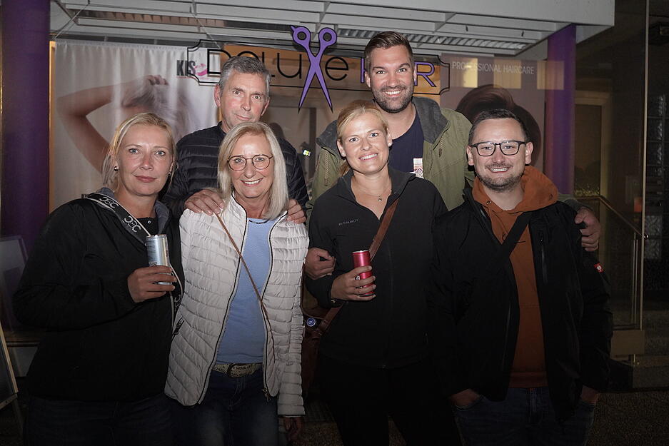 Gute Stimmung bei der Lokalnacht in Neuenstein