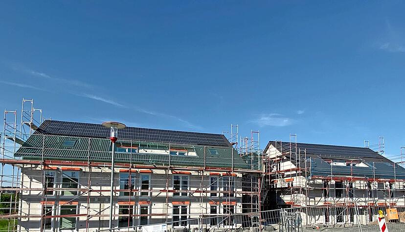 In Massenbachhausen entstehen 14 neue Wohnungen. Bis Ende 2021 sollen sie fertig sein, die Miete soll unter 7,50 Euro pro Quadratmeter liegen. In Massenbachhausen entstehen 14 neue Wohnungen. Bis Ende 2021 sollen sie fertig sein, die Miete soll unter 7,50 Euro pro Quadratmeter liegen.