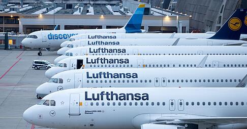 Das Kabinenpersonal der Lufthansa will streiken. (archivbild) Das Kabinenpersonal der Lufthansa will streiken. (archivbild)