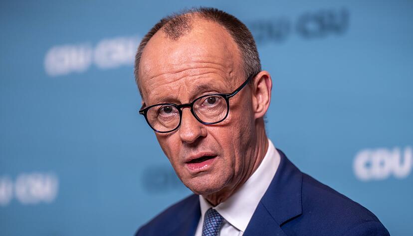 Der Bundestag will heute ein Riesen-Schuldenpaket beschlie&szlig;en. Gibt der Bundesrat auch gr&uuml;nes Licht, d&uuml;rfte das auch schnelle neue Hilfen f&uuml;r die Ukraine bedeuten. K&uuml;ndigt der Unionsfraktionschef an.