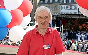 Für Marktmeister Matthias Proch ist es das 36. Weindorf. Beim 47. kann er endlich mitfeiern. Für Marktmeister Matthias Proch ist es das 36. Weindorf. Beim 47. kann er endlich mitfeiern.