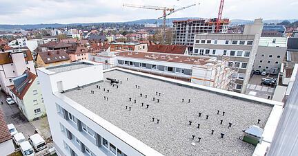 Ein neuer Apartmenthaus-Komplex mit 124 Mikrowohnungen entsteht hinter dem Shoppinghaus. Foto: Mario Berger