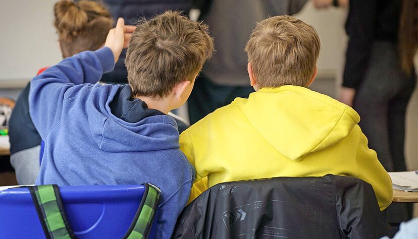 Mit unterschiedlichen Voraussetzungen, aber großem Ehrgeiz kommen die ukrainischen Schüler in die deutschen Klassen. 16 000 sind es offenbar allein in Baden-Württemberg.
Foto: dpa