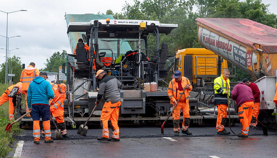 Großbaustelle an der B27 - was ist los vor Ort?