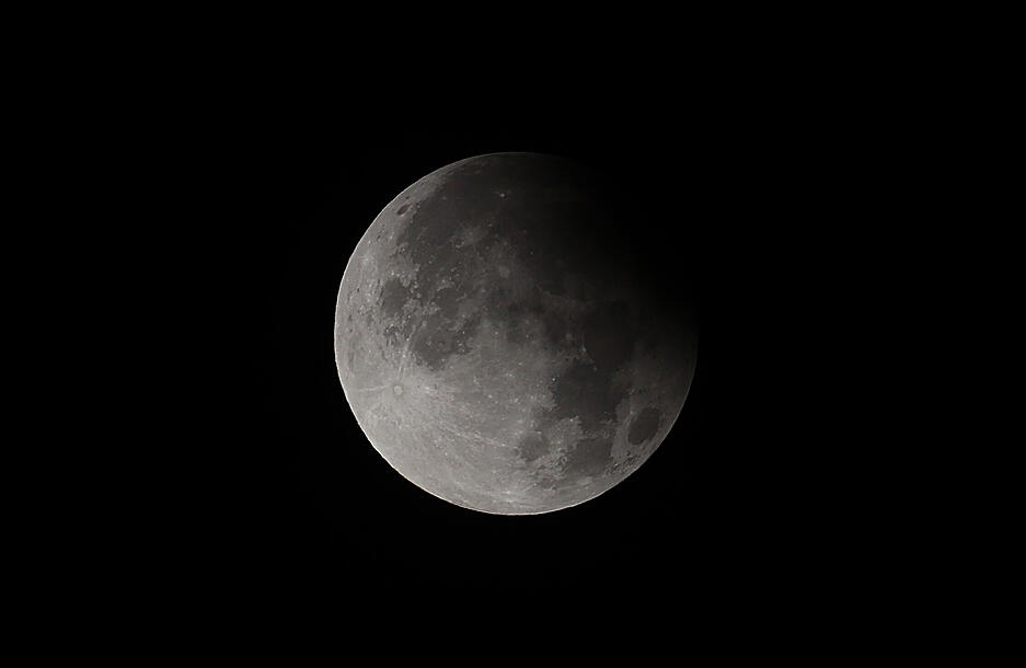 Der Supermond über Bad Friedrichshall – aufgenommen um 4.35 Uhr.