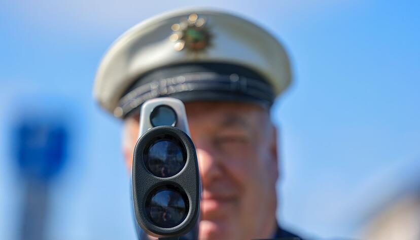 Bei den Aktionswochen stehen vor allem Raser im Visier. (Symbolbild)