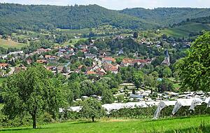 Streuobstwiesen, Obstplantagen, Weinberge: Eine vielfältige Kulturlandschaft und zahlreiche Freizeitmöglichkeiten gibt es in Untersteinbach. Foto: meine.stimme-Heimatreporter Manfred Bender