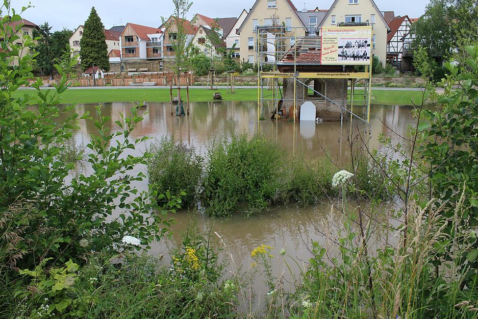Eppingen: Starkregen führt zu Überflutungen