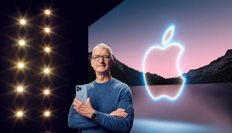 Apple-Chef Tim Cook stellt das neue iPhone 13 Pro vor. Apple-Chef Tim Cook stellt das neue iPhone 13 Pro vor.