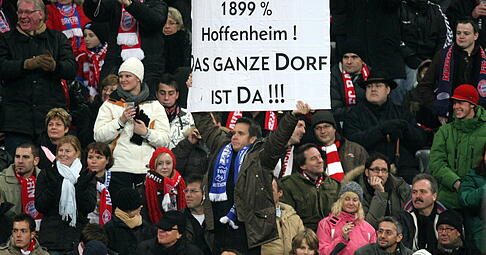 Das erste Mal im Dezember 2008: Es war damals mehr als das ganze Dorf bei der sp&auml;ten 1:2-Niederlage dabei. Ganz Fu&szlig;ball-Deutschland schaute zu, als Hoffenheim erstmals in M&uuml;nchen gastierte.