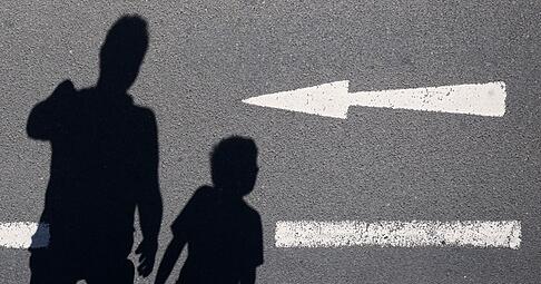 Leibliche V&auml;ter bekommen k&uuml;nftig bessere Chancen, offiziell anerkannt zu werden.