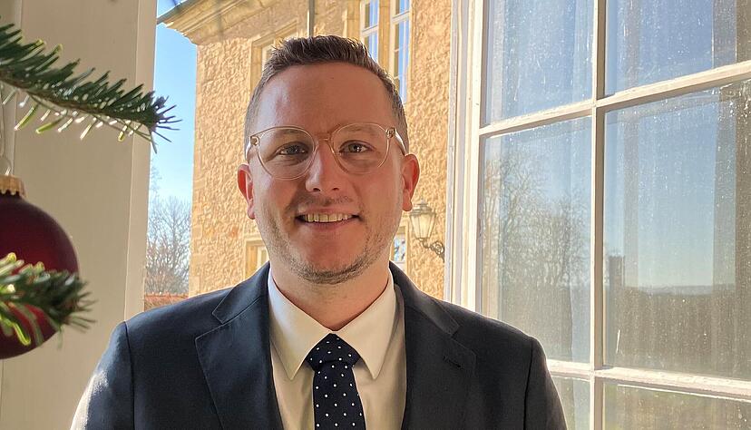 Patrick Wegener zieht nach 100 Tagen im Amt Bilanz: Der j&uuml;ngste OB Deutschlands sprach mit HZ-Redakteurin Yvonne Tscherwitschke &uuml;ber das Jahr 2025 und kommende Herausforderungen.